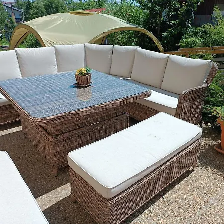 Homestay Privat Alma Nova Lesna